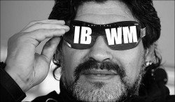 in_bed_with_maradona